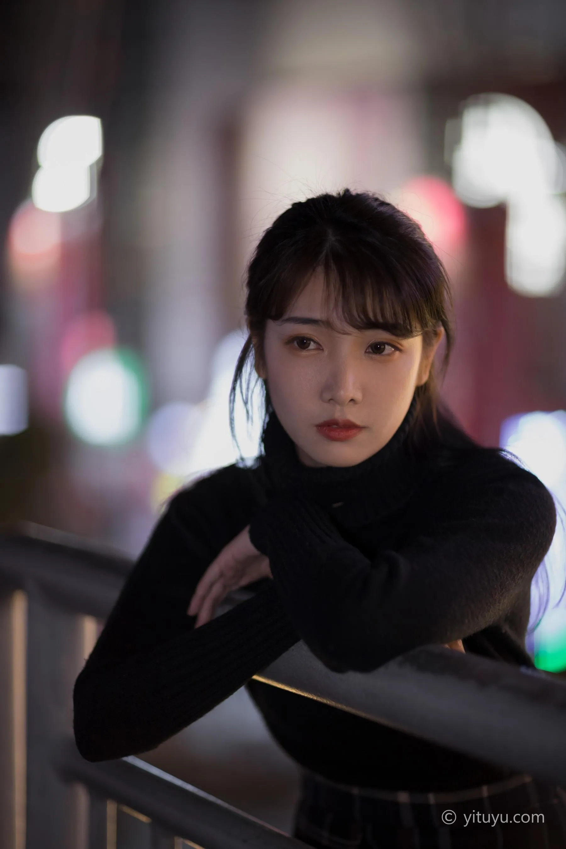 [YITUYU艺图语]2021.07.26 等待 湘湘 [24P]插图1